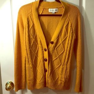 Forever 21 chunky mustard yellow cardigan pockets